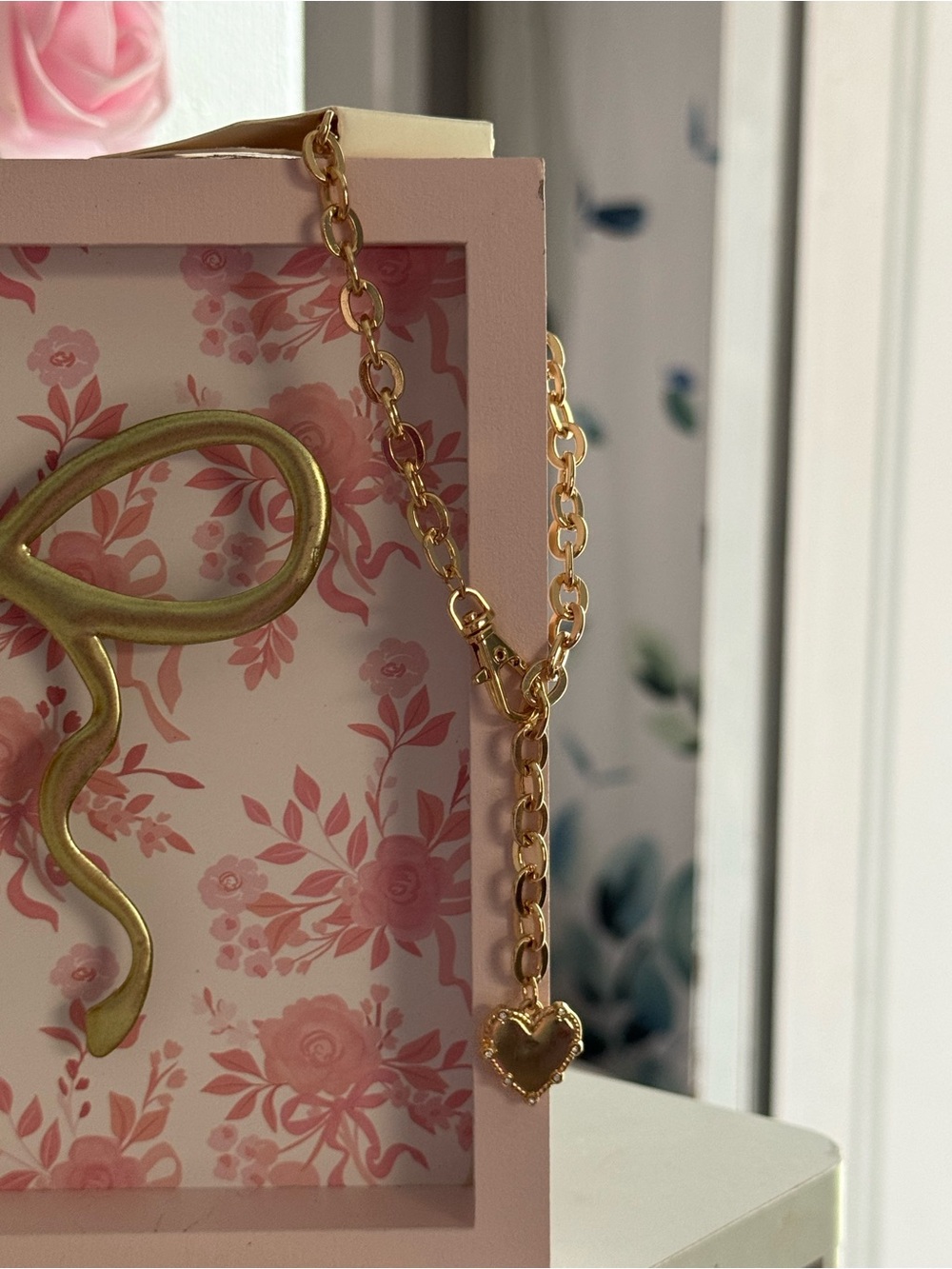 Target Gold Heart Charm Chain Bracelet - Picture 3 of 3